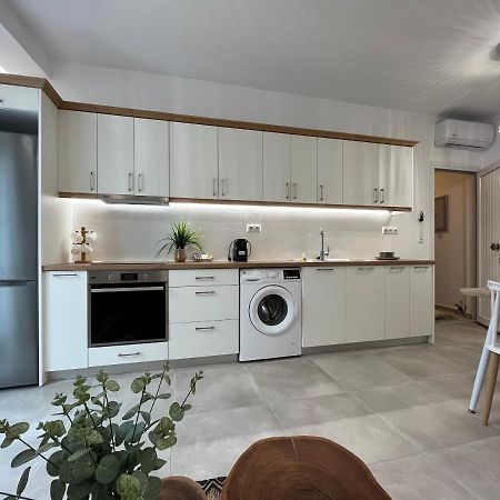 Aleria Central Apartments Naxos City 外观 照片