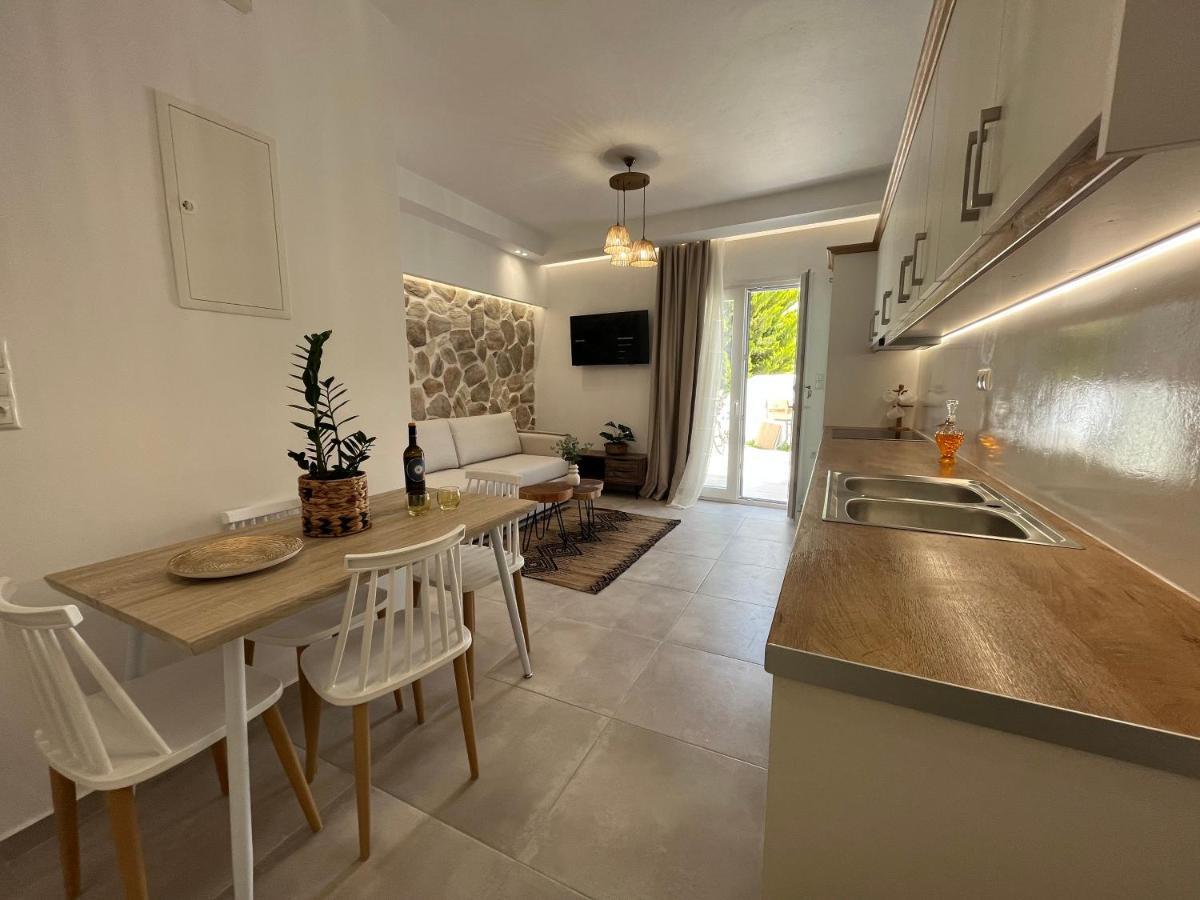 Aleria Central Apartments Naxos City 外观 照片