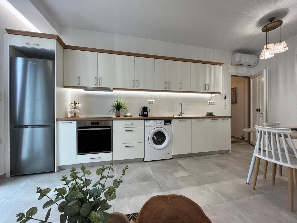 Aleria Central Apartments Naxos City 外观 照片